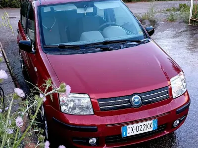 Usata Fiat Panda Emotion 70 CV (51 kW) 2005 Utilitaria