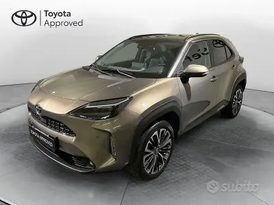 Usata Toyota Yaris Cross Lounge 116 CV (85 kW) 2022 Marrone SUV