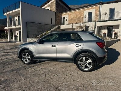 Usata Audi Q2 Business 116 CV (85 kW) 2019 Grigio SUV
