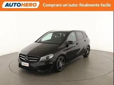 Usata Mercedes B180 Premium 110 CV (80 kW) 2018 Nero Utilitaria