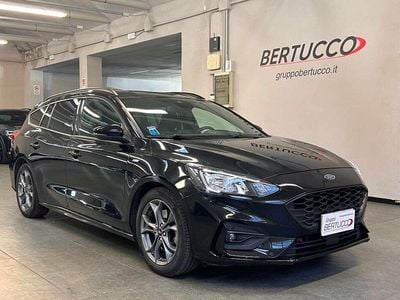Nero Usata 2019 Ford Focus ST-Line Station wagon | 14.900 € (Buon prezzo)