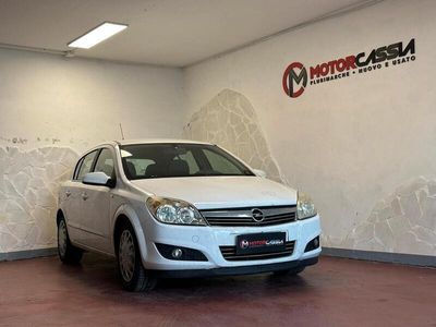 usata Opel Astra 1.7 CDTI 110CV 5 porte Cosmo