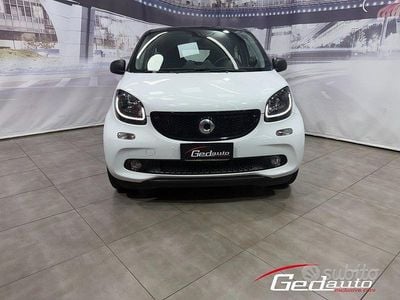 Usata Smart ForFour Passion 90 CV (66 kW) 2019 Bianco Utilitaria