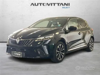 Usata Renault Clio V Techno 91 CV (66 kW) 2025 Nero Berlina