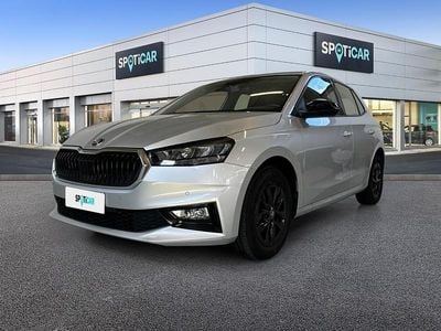 Käytetty Skoda Fabia 80 HP (58 kW) 2025 Harmaa Viistoperä