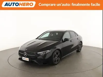 Usata Mercedes A180 AMG line 116 CV (85 kW) 2023 Nero Berlina