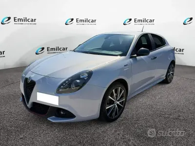 Usata Alfa Romeo Giulietta 120 CV (88 kW) 2020 Grigio Utilitaria