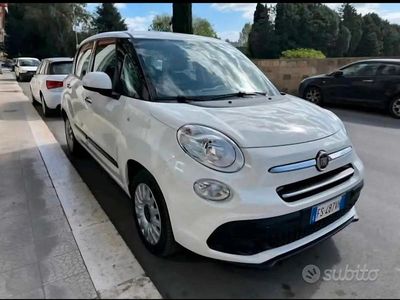 Begagnad Fiat 500L Business 95 HK (69 kW) 2018 Vit Minibuss