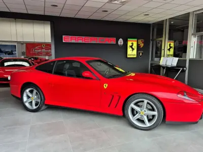 Usata Ferrari 575 517 CV (380 kW) 2005 Rosso corsa Coupé