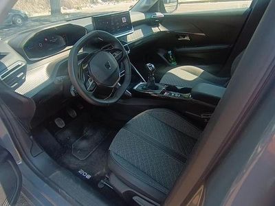 Usata Peugeot 208 Allure 101 CV (74 kW) 2024 Grigio Utilitaria