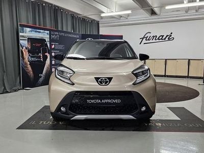 Usata Toyota Aygo X Lounge 72 CV (52 kW) 2023 Grigio SUV