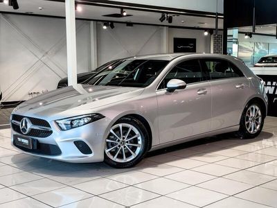 Usata Mercedes A180 116 CV (85 kW) 2019 Argento Berlina
