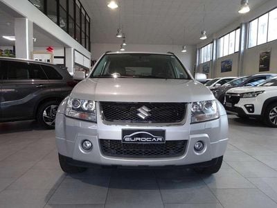 Usata Suzuki Grand Vitara 129 CV (94 kW) 2008 Argento SUV
