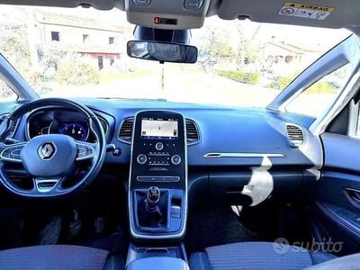 Usado Renault Grand Scénic IV 120 CV (88 kW) 2019 Monovolumen