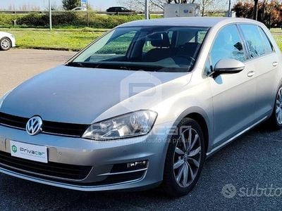 Usata VW Golf VII Highline 125 CV (91 kW) 2015 Grigio Utilitaria
