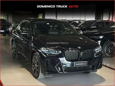 Usata BMW X4 M Sport 184 CV (135 kW) 2022 Blu/azzurro SUV