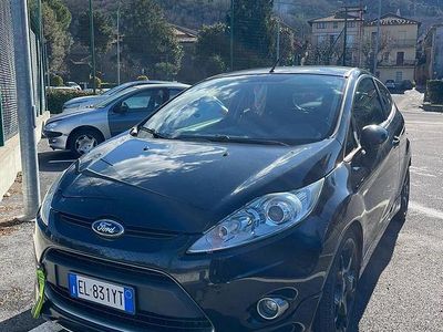 Usata Ford Fiesta Individual 2012 Nero Utilitaria