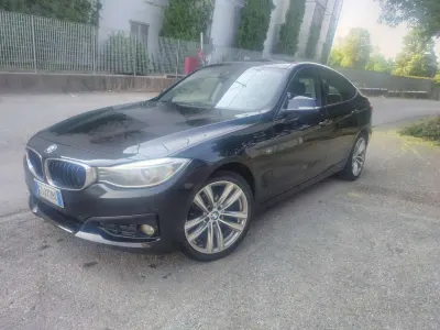 Usata BMW 320 Sport Line 184 CV (135 kW) 2013 Nero Berlina