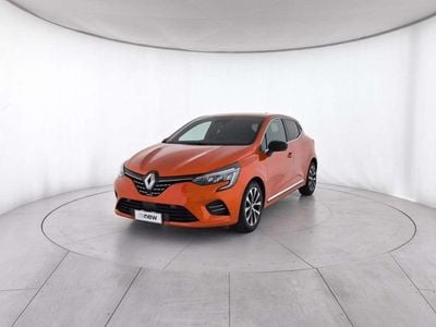 Usata Renault Clio V Techno 101 CV (74 kW) 2023 Orange valencia Berlina
