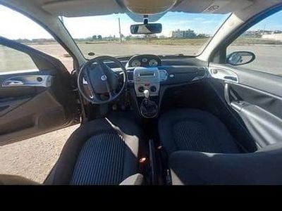 Usata Lancia Ypsilon 77 CV (56 kW) 2009 Nero Utilitaria