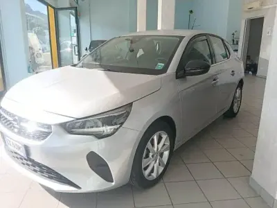 Usata Opel Corsa 102 CV (75 kW) 2023 Argento Utilitaria