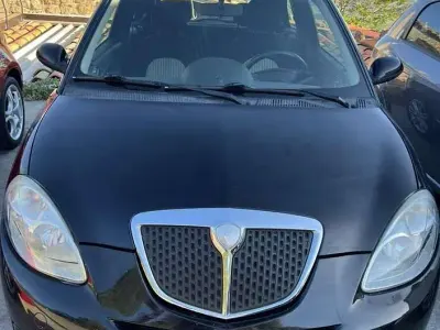 Usata Lancia Ypsilon 69 CV (50 kW) 2006 Nero Utilitaria