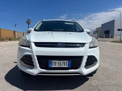 Usata Ford Kuga Titanium 140 CV (102 kW) 2013 Bianco SUV