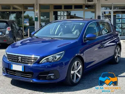 Usata Peugeot 308 Allure 131 CV (96 kW) 2019 Blu/azzurro Berlina