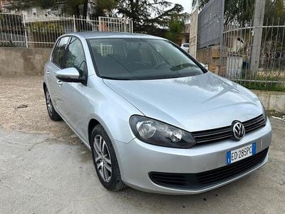 Begagnad VW Golf VI 105 HK (77 kW) 2010 Silver Halvkombi