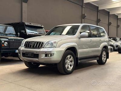Usata Toyota Land Cruiser 166 CV (122 kW) 2005 Grigio SUV