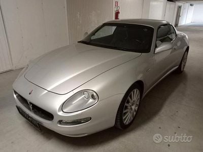 Begagnad Maserati 4200 GT 2002 Grå Sportkupé