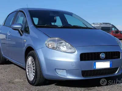 Usata Fiat Grande Punto 75 CV (55 kW) 2007 Utilitaria