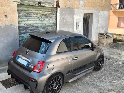 Usata Abarth 595 Pista 165 CV (121 kW) 2019 Grigio Berlina