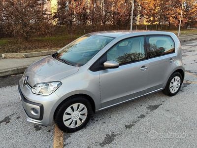 Usata VW up! 60 CV (44 kW) 2018 Grigio Utilitaria