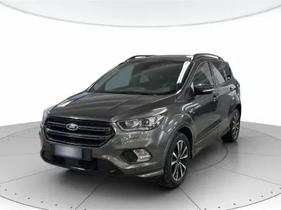 Usata Ford Kuga ST-Line 120 CV (88 kW) 2018 Grigio SUV