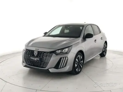 Usata Peugeot 208 Allure 101 CV (74 kW) 2025 Grigio artense Utilitaria
