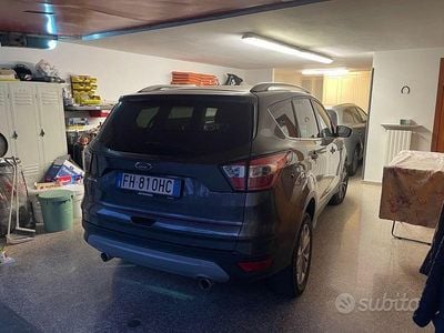 Usata Ford Kuga Titanium S 120 CV (88 kW) 2017 Grigio SUV