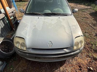 Renault Clio II