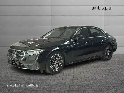 Usata Mercedes E200 Advanced 163 CV (119 kW) 2025 Nero Berlina