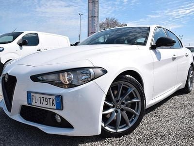Occasion Alfa Romeo Giulia 150 ch (110 kW) 2017 Blanc Berline