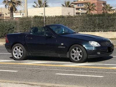 Usata Mercedes SLK230 193 CV (141 kW) 1997 Blu/azzurro Cabrio