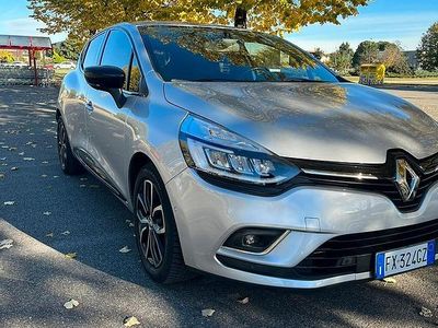 Usata Renault Clio IV Intens 90 CV (66 kW) 2019 Grigio Berlina