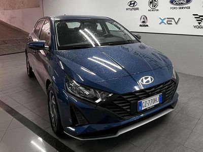 Usata Hyundai i20 79 CV (58 kW) 2025 Vibrant blue Utilitaria