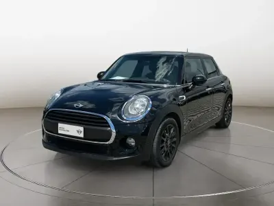 Usata Mini One D 95 CV (69 kW) 2017 Nero Utilitaria