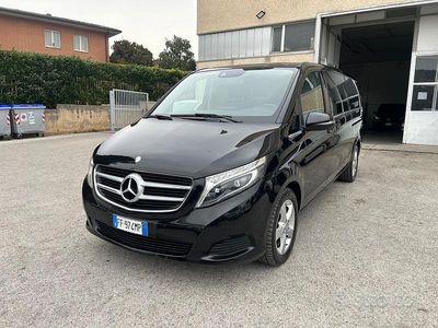 Usata Mercedes V220 Premium 163 CV (119 kW) 2016 Nero Monovolume