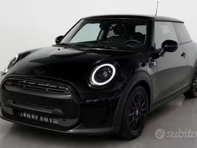 Usata Mini ONE 75 CV (55 kW) 2022 Utilitaria