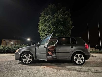 Usata VW Golf V Comfortline 105 CV (77 kW) 2007 Berlina