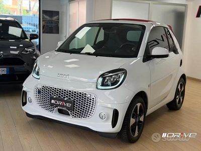 Usata Smart ForTwo Electric Drive Prime 60 kW (82 CV) 2021 Bianco Cabrio