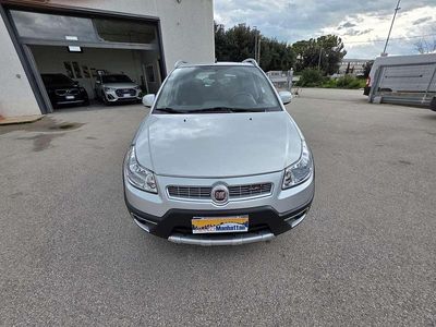 Usata Fiat Sedici Emotion 135 CV (99 kW) 2013 Argento SUV