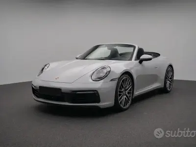 Usata Porsche 911 Carrera 4S Cabriolet 450 CV (330 kW) 2021 Gesso Cabrio